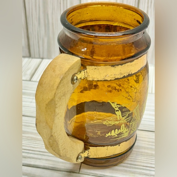 Vintage Siesta Ware Cape Cod Mug Amber Glass Wooden Handle 5" - Picture 7 of 10
